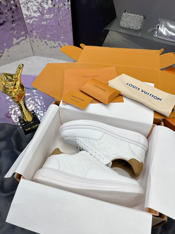 Lv Men's Shoes Latest Colorway image 1