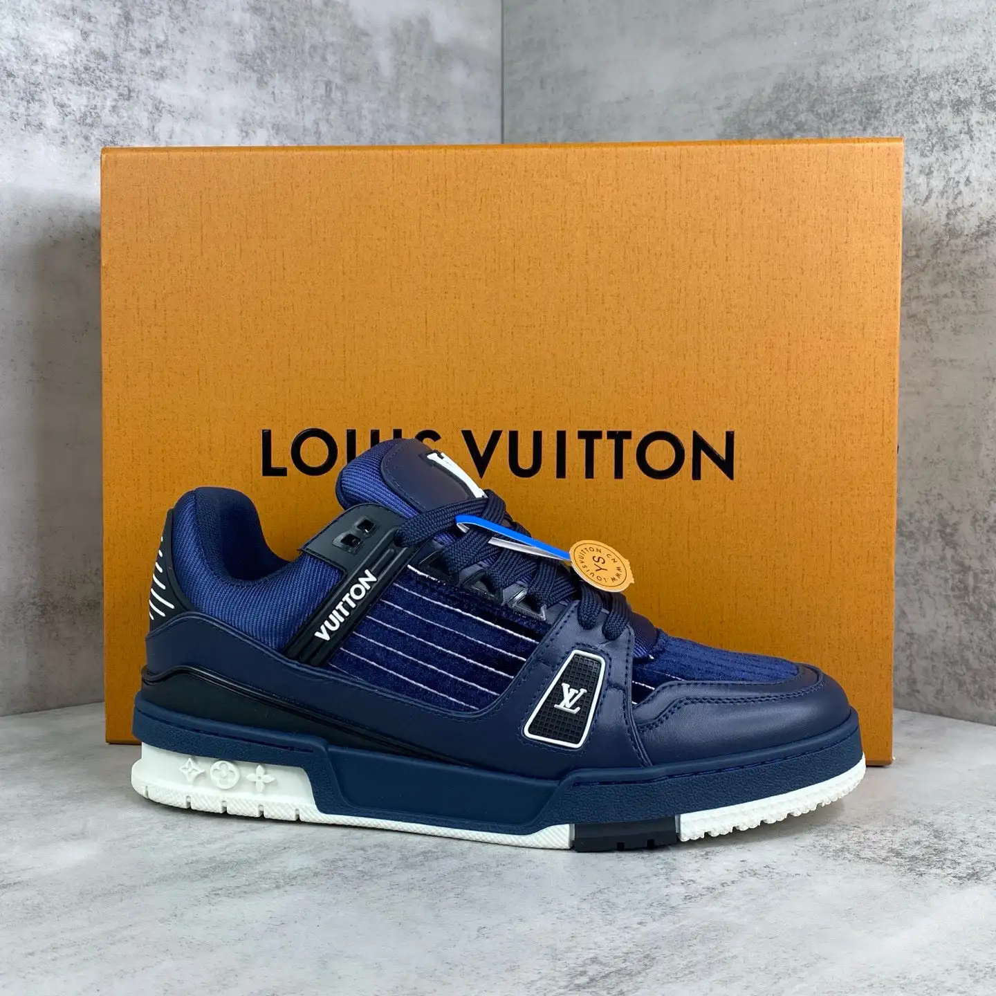 2026 Unisex Top-Quality Shoes image 1