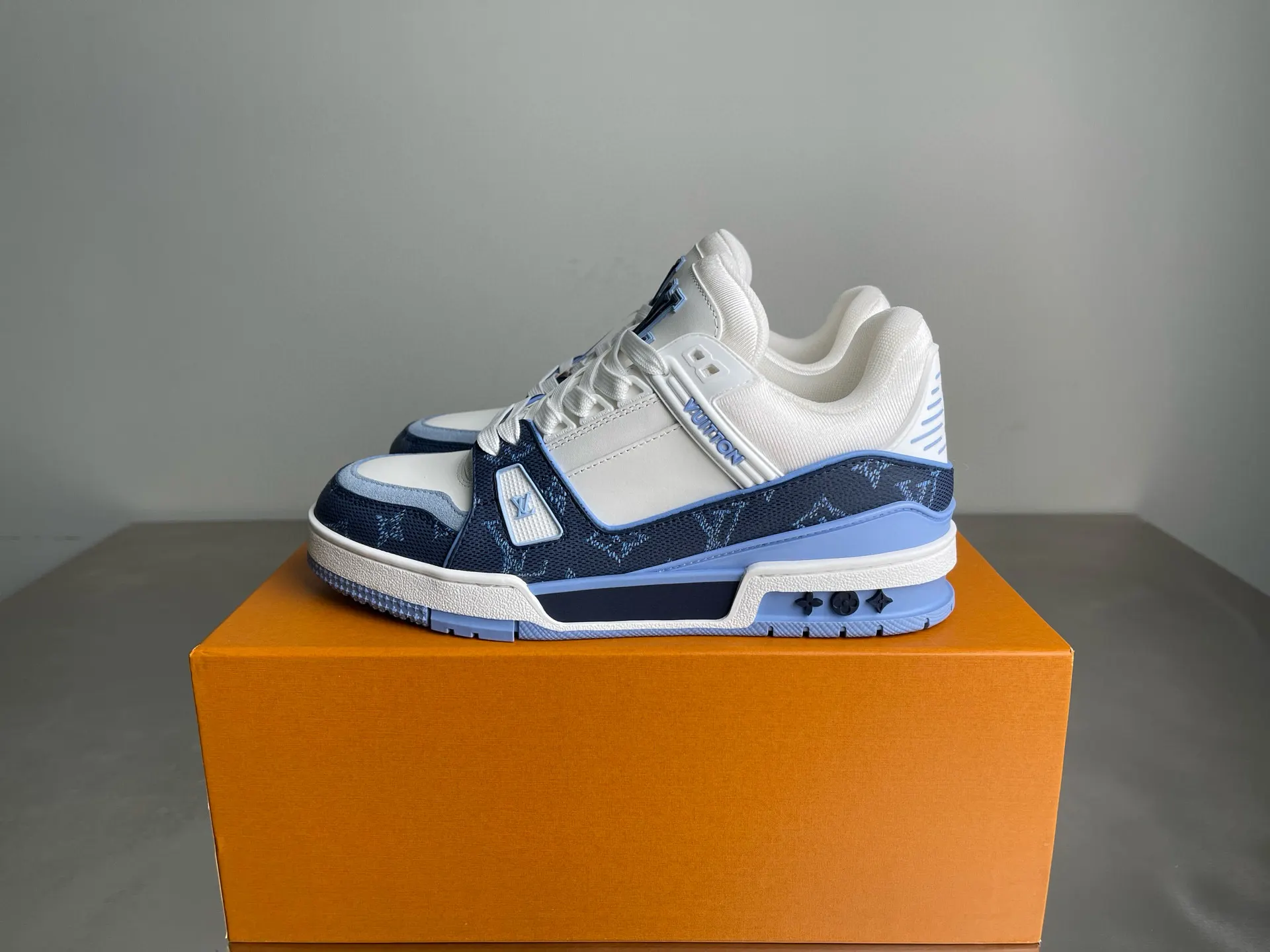 2026 Top-Grade Unisex Shoes image 1