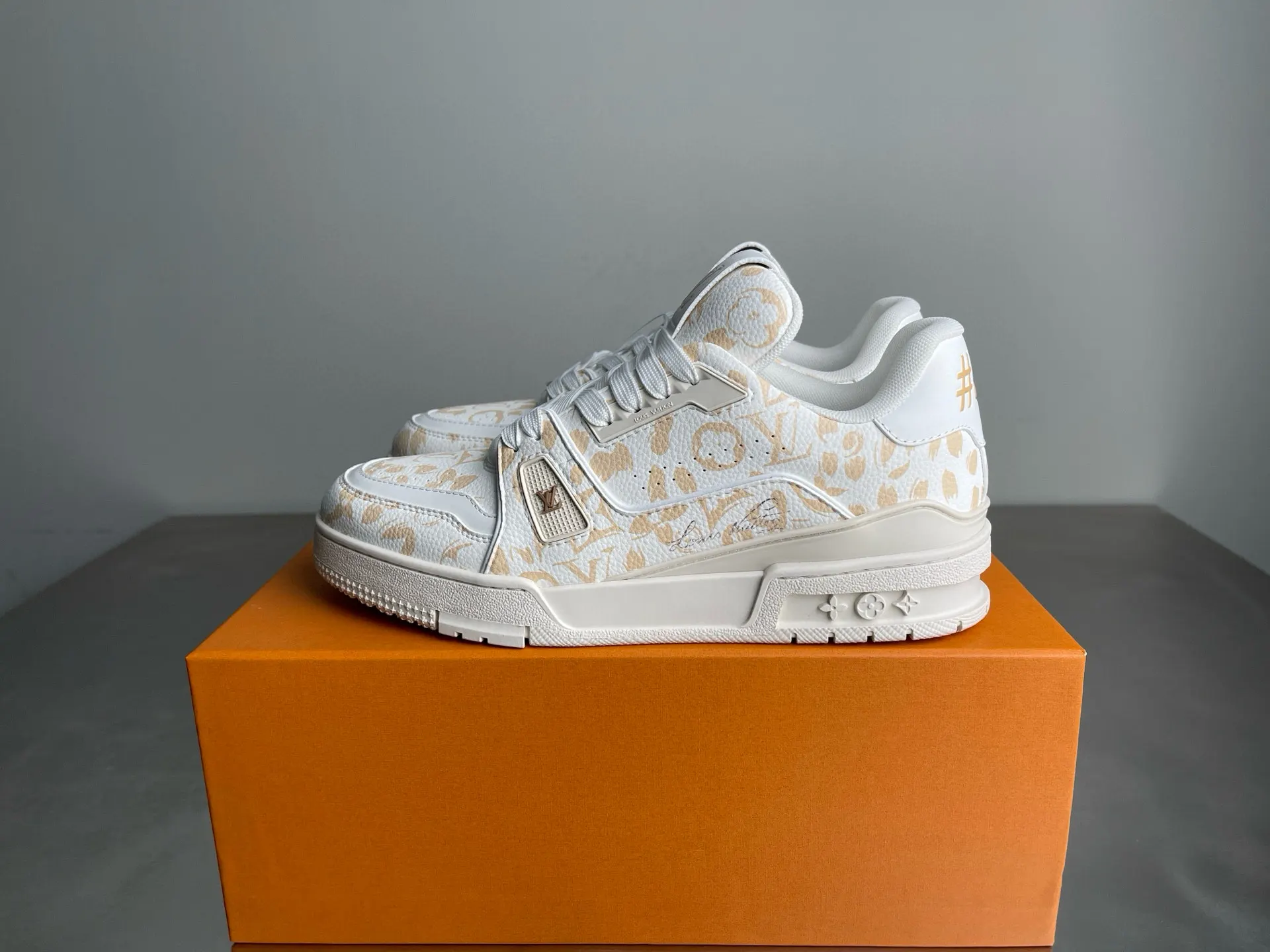 2026 Unisex Shoes image 1