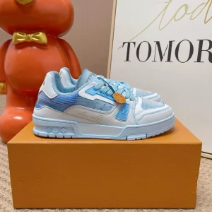 2026 Unisex Shoes with Synchronized Materials and Slip-Resistant Outsole image 1