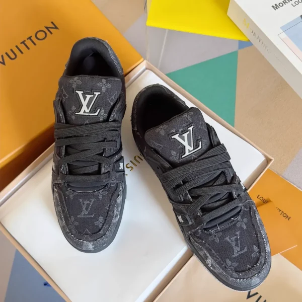 Louis Vuitton LV Trainer Sneakers 2024 image 1