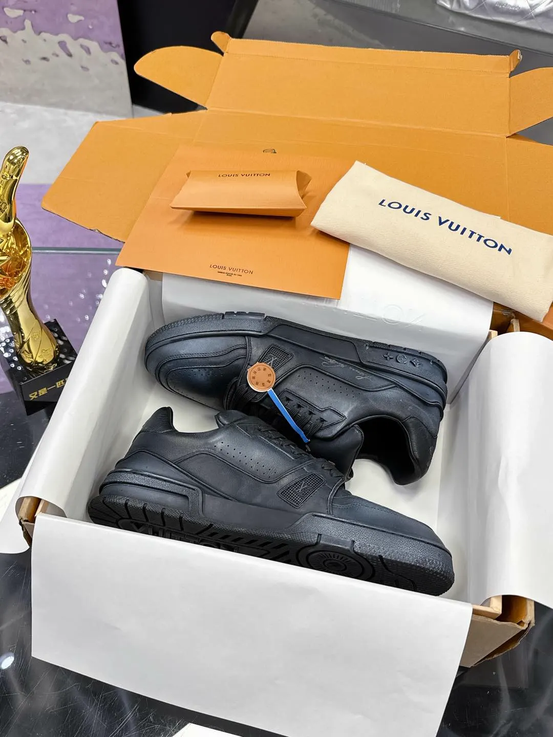 Louis Vuitton Trainer Sneakers for Men image 1