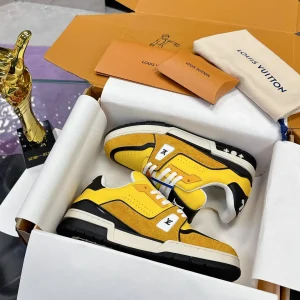Louis Vuitton Trainer Sneakers - 2025 Spring image 1