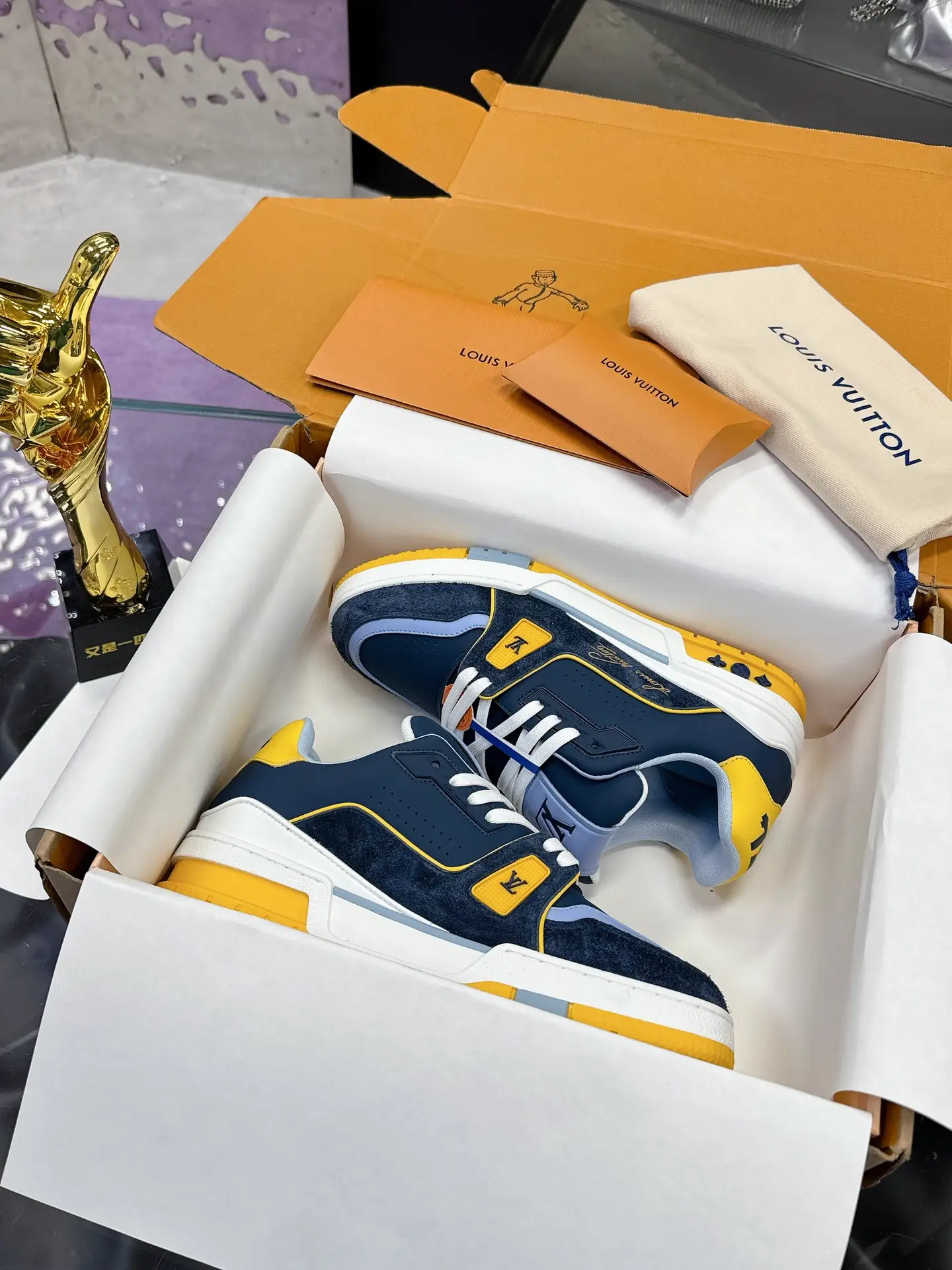 Louis Vuitton Trainer 2025 Spring Edition image 1