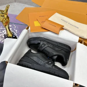 Louis Vuitton Trainer image 1