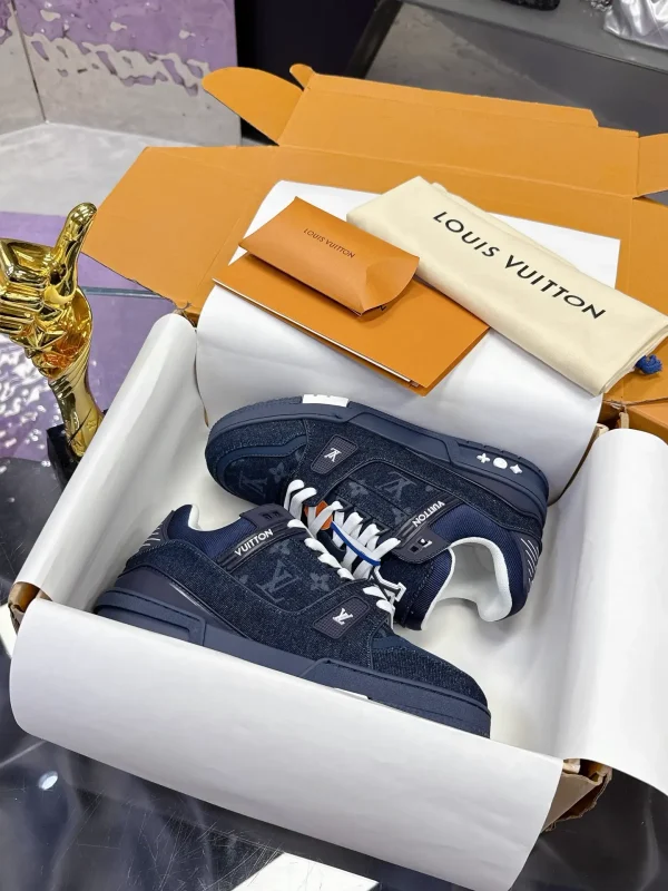 Louis Vuitton Trainer Sneakers image 1