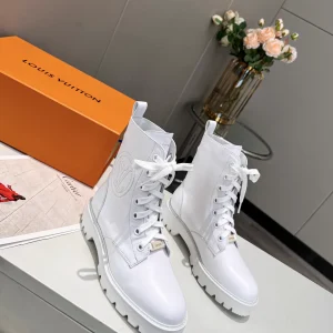 LV High Version Early Autumn Boots image 1