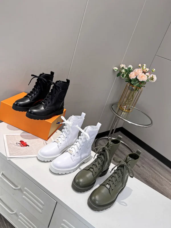 LV Women's Early Autumn Boots with New Logo image 1