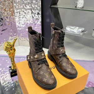 Louis Vuitton Beaubourg Chelsea Ankle Boots image 1