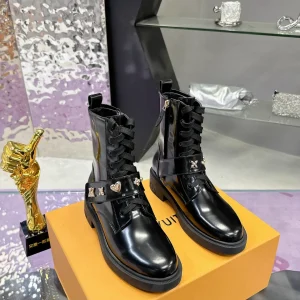 Louis Vuitton Beaubourg Calfskin Chelsea Ankle Boots image 1