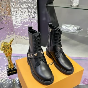 Louis Vuitton Beaubourg Chelsea Platform Ankle Boots image 1