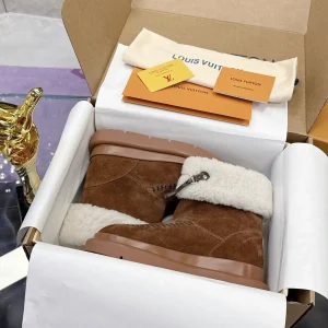 2025 Fall/Winter Furry Slide Snow Boots image 1