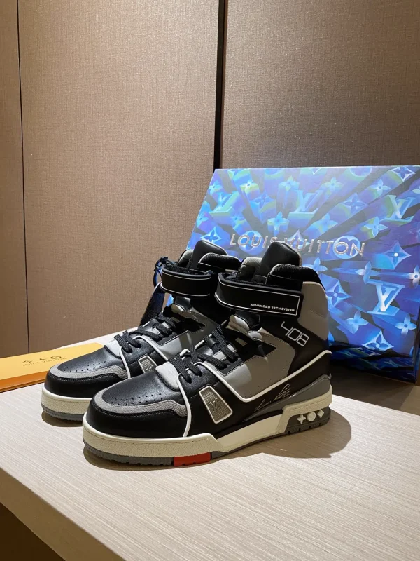 Louis Vuitton Trainer Men's Sneakers image 1