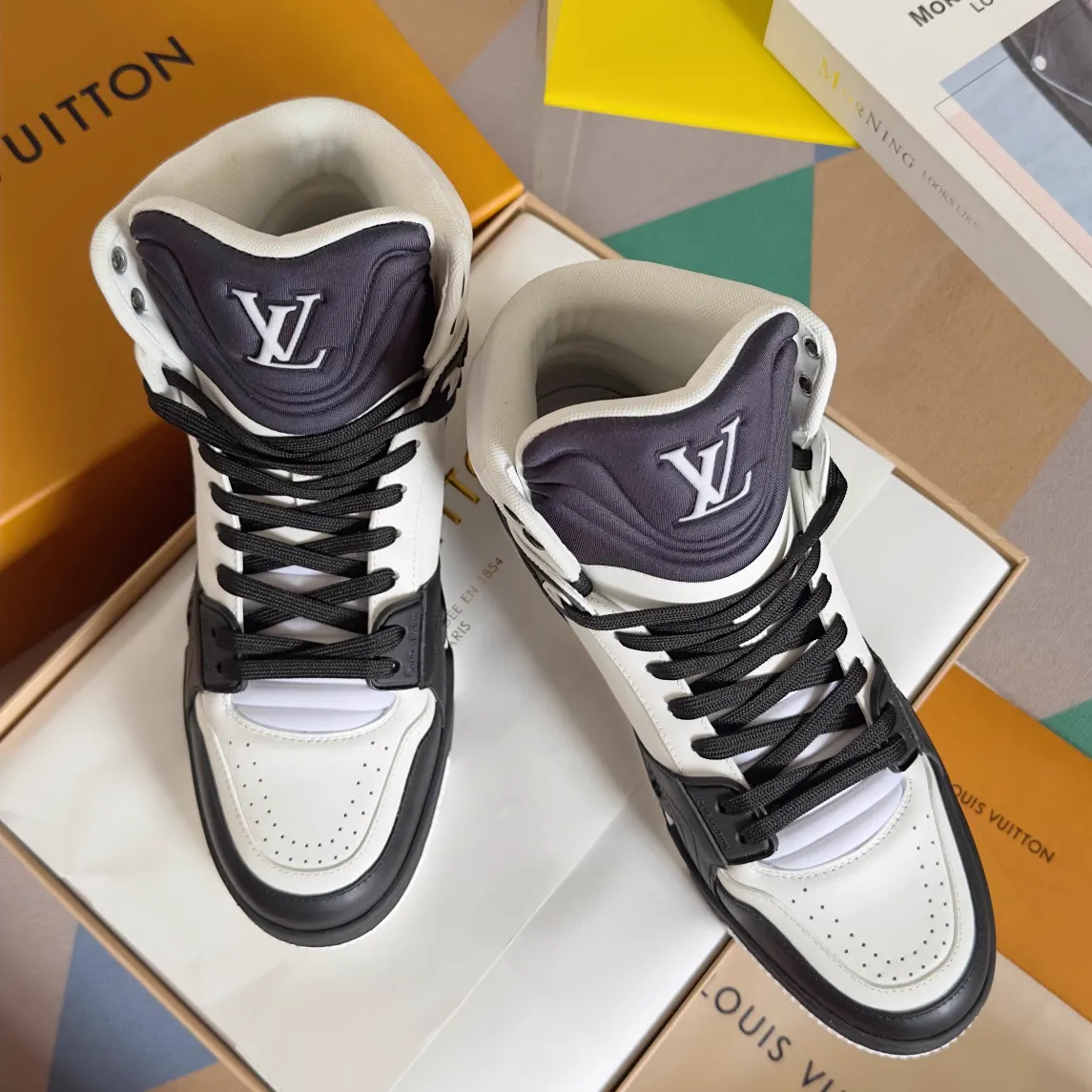 TARINE High-Top Casual Shoes image 1
