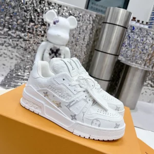 2023 New Style TRAINER Retro Basketball Sneakers, Official Limited Edition image 1