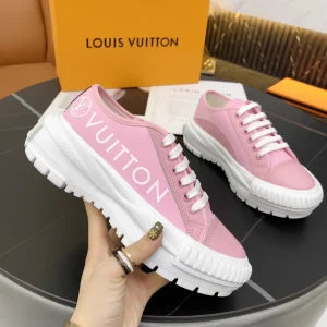 Squad Sneaker with Cotton Canvas and Calfskin Trim image 1