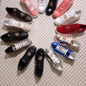 LV-Inspired White Shoes with Round LV Metal Buckle image 1