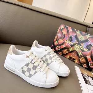 Louis Vuitton Frontrow Sneaker in Calf Leather and Der Azur Canvas image 1