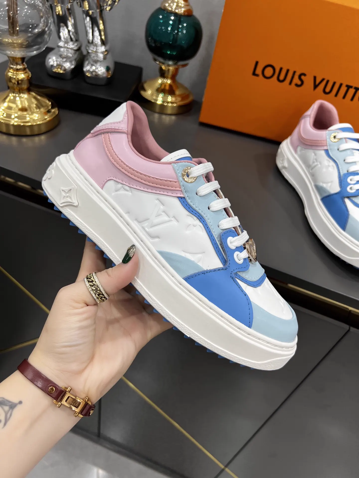 Time Out Sneakers 2022 Early Spring Special Edition image 1