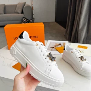 LV New Collection Letter Rhinestone White Sports Shoes image 1