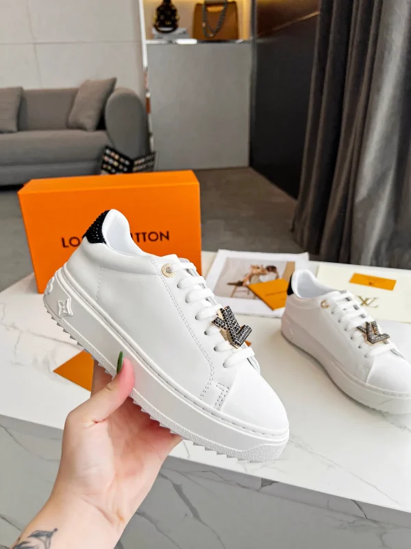 LV New Collection Letter Rhinestone White Sports Shoes image 1