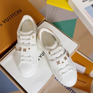 Women's Time Out Series Hook-and-Loop White Casual Sneakers image 1