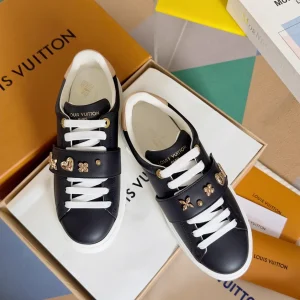 Time Out Series Women's Hook-and-Loop Casual White Sneakers image 1