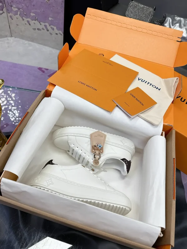 LV Couple Style Thick Sole White Sneakers image 1