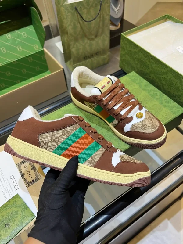 Gucci Distressed Low-Top Casual Sneakers image 1