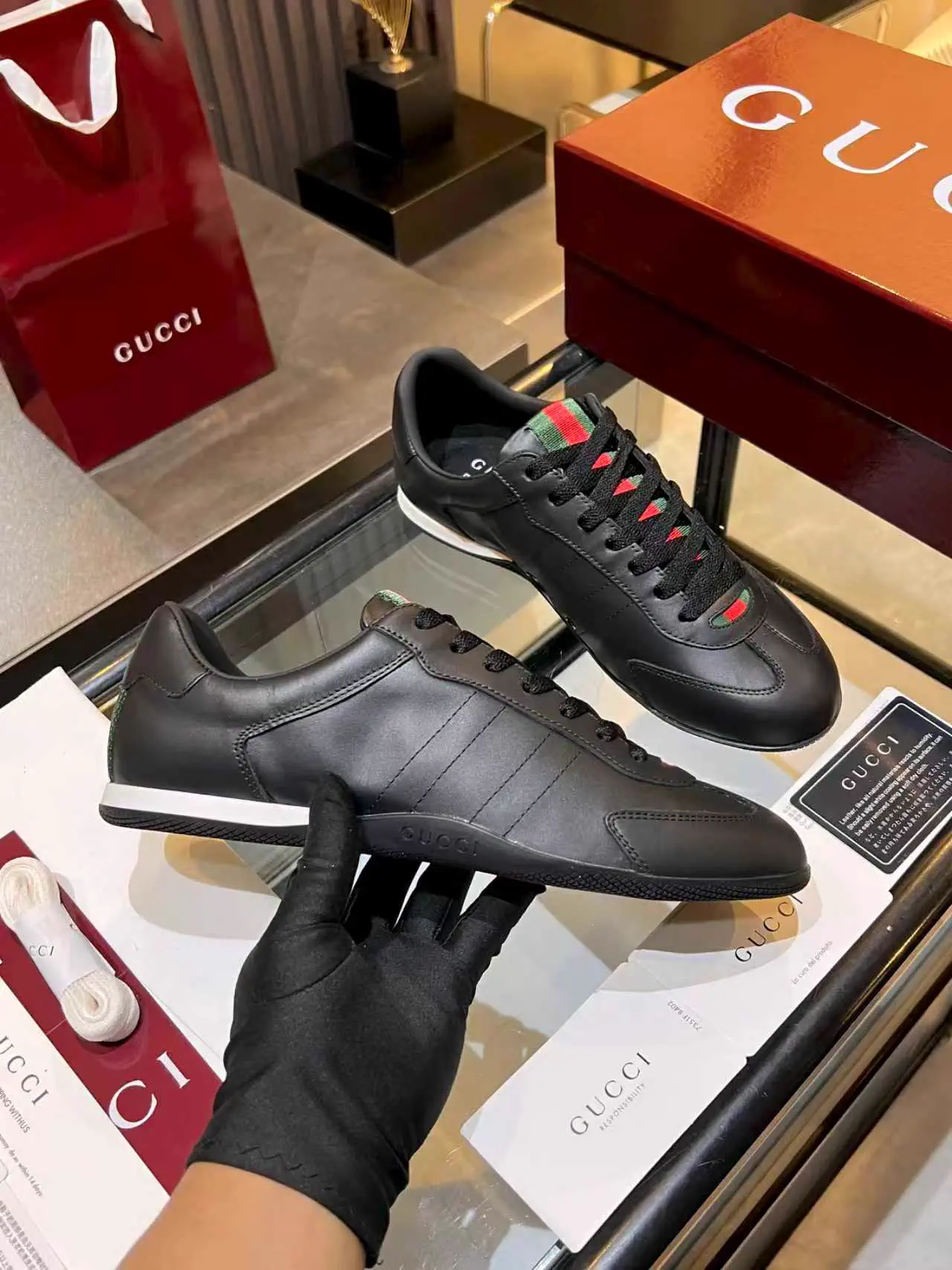 Gucci Shift 2026 Series Low-Top Sneakers image 1