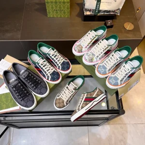 Gucci Casual Sneakers image 1
