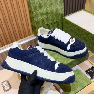 Gucci Navy Low-Top Sneakers with White Laces image 1