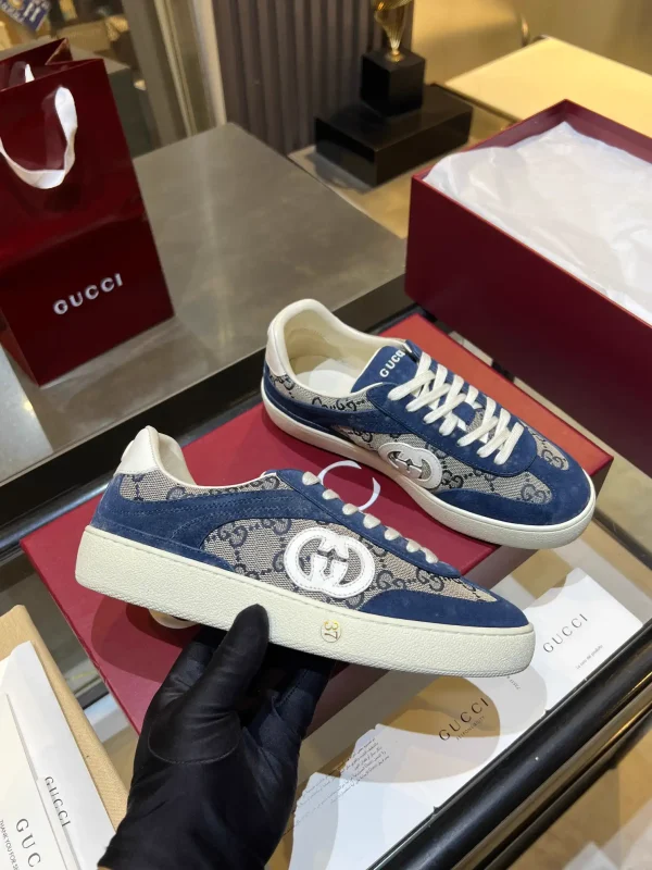Gucci Unisex Classic Retro Sneakers image 1