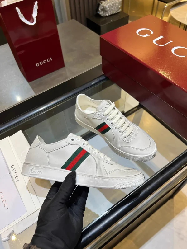 2026 New Style Leather Sneakers image 1