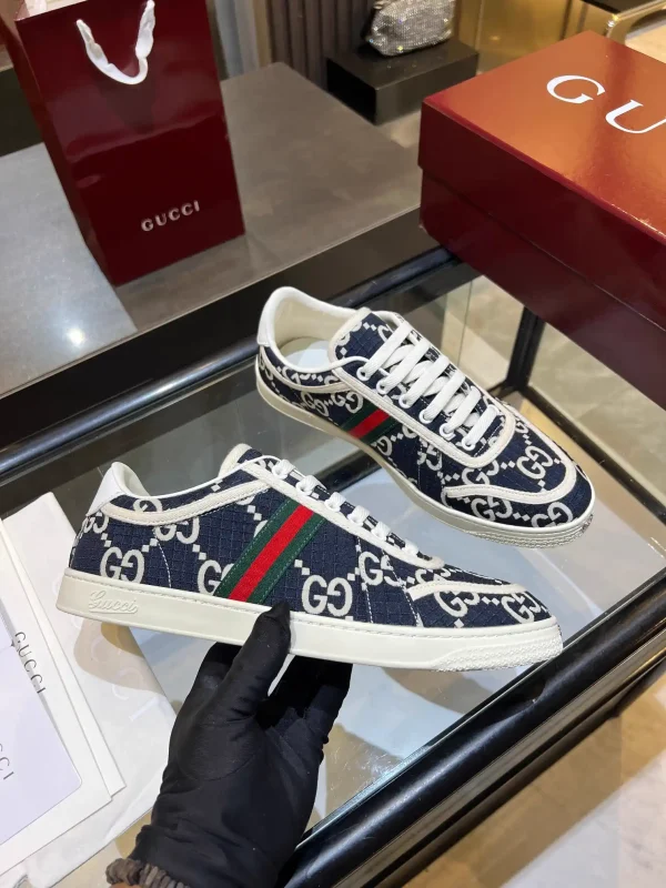 Gucci Men's Low-Top Casual Sneakers image 1