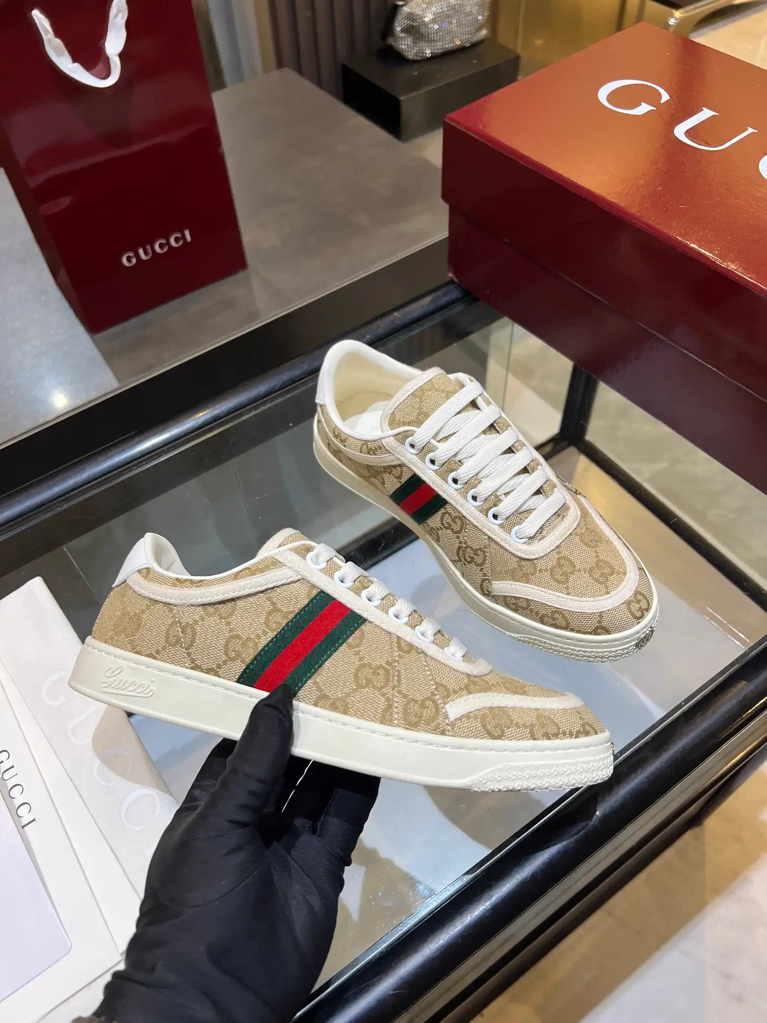 Gucci Low Top Casual Sneakers image 1