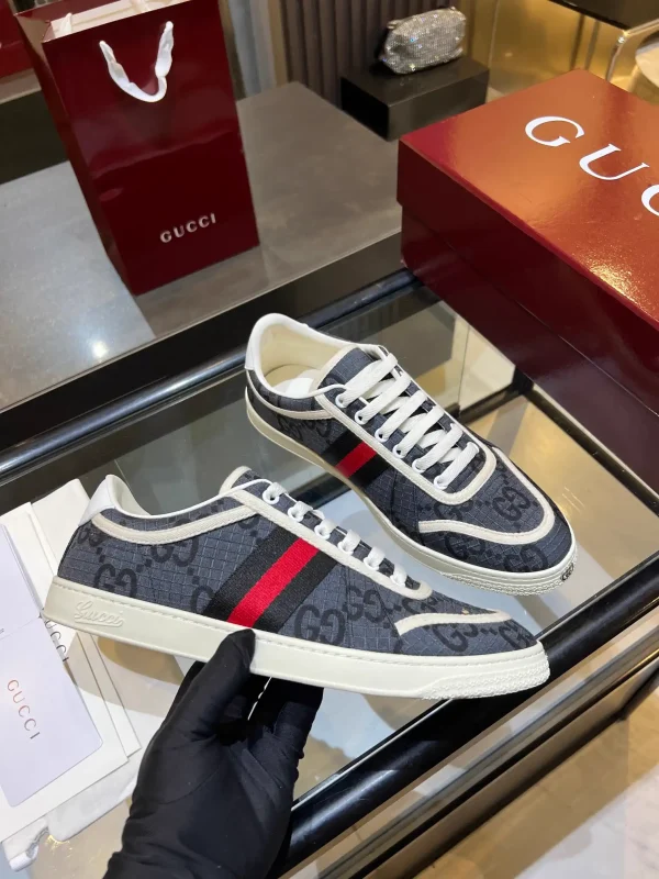 Gucci Low Top Casual Sneakers image 1