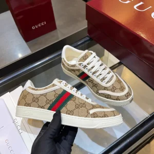 Gucci Low Top Casual Sneakers image 1