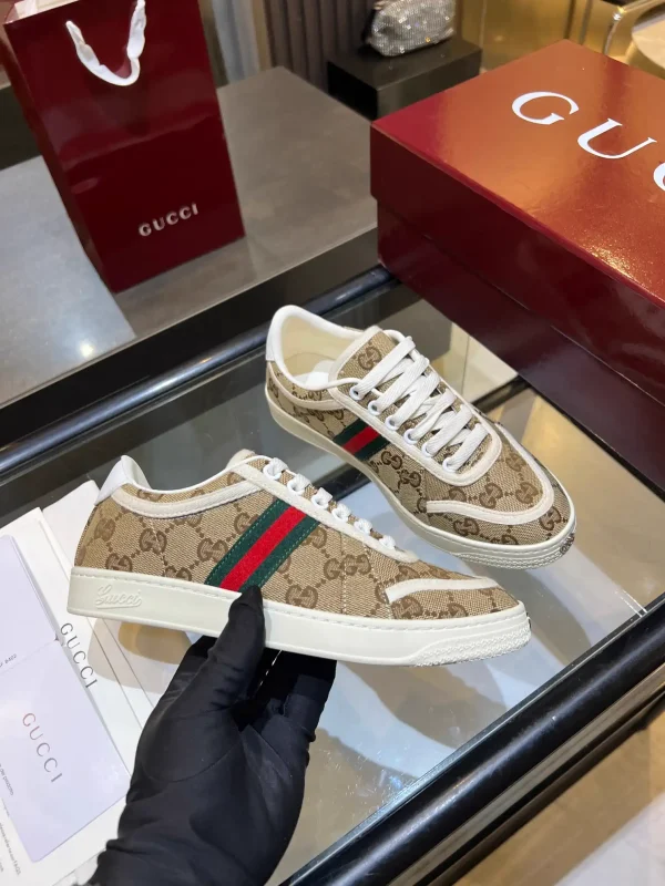 Gucci Low Top Casual Sneakers image 1