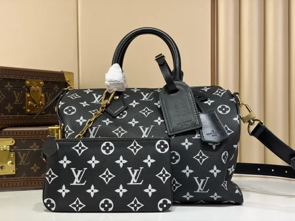 Louis Vuitton Speedy P9 Bandoulière 30 Monogram Top Handle Bag image 1