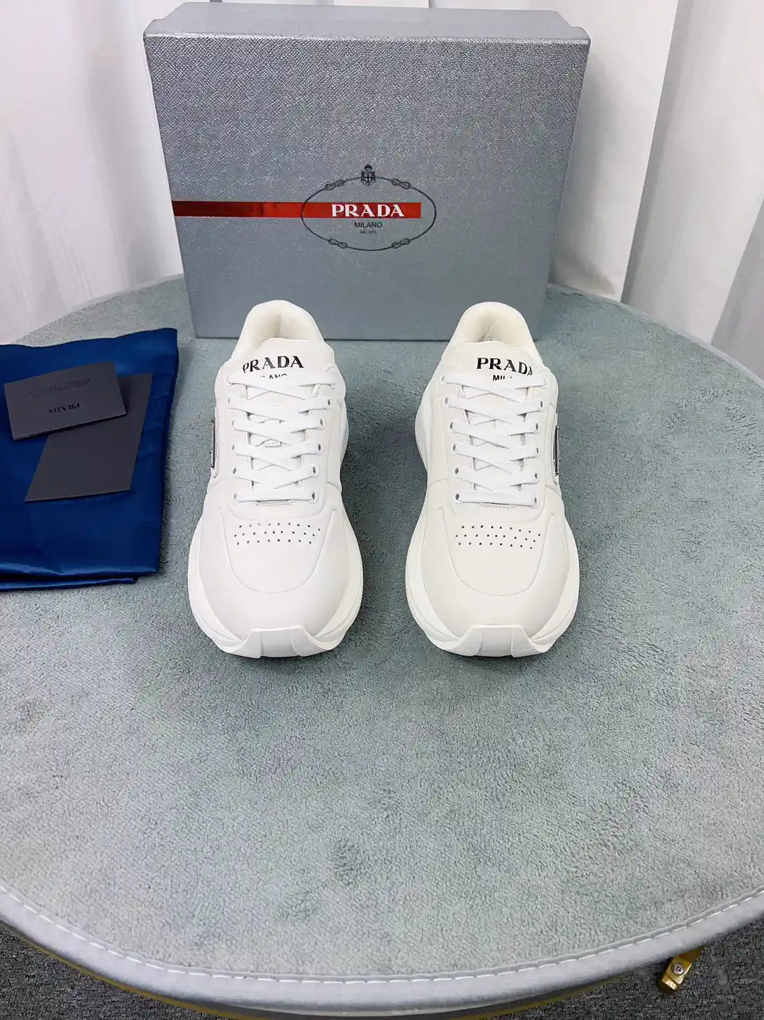 Men's Leather Shoes image 1