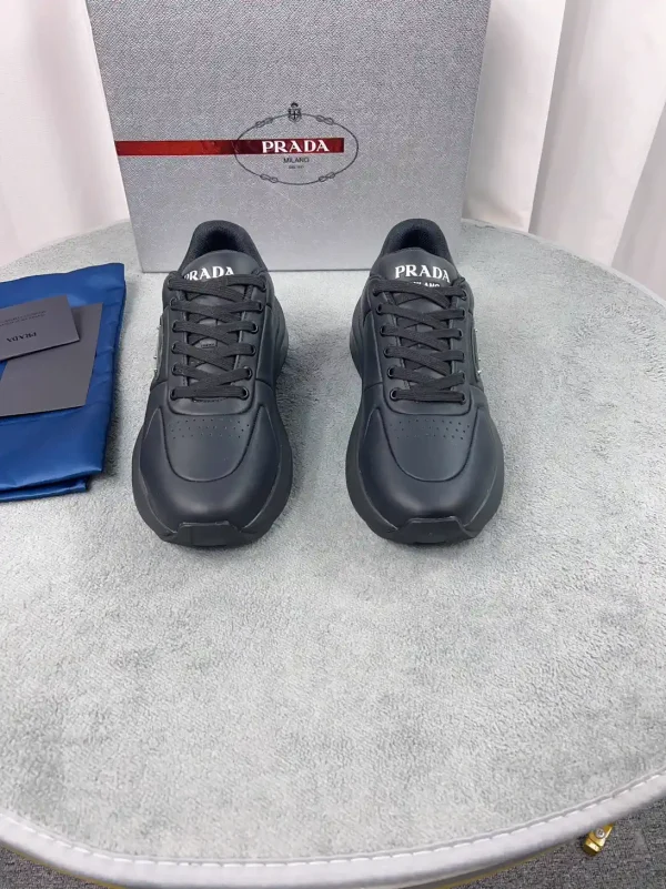 Men's Leather Shoes image 1