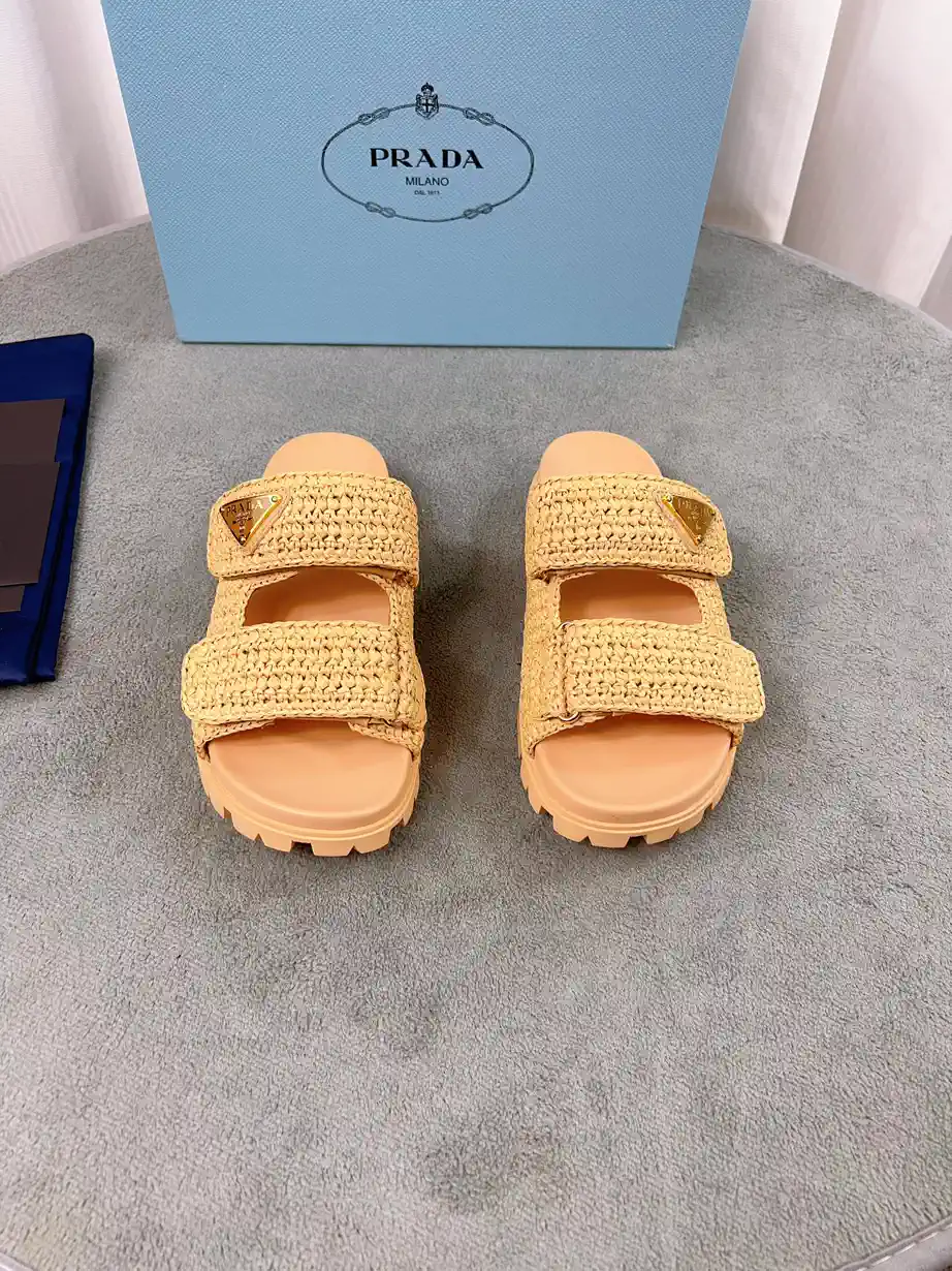 Raffia Upper Flat Shoes image 1