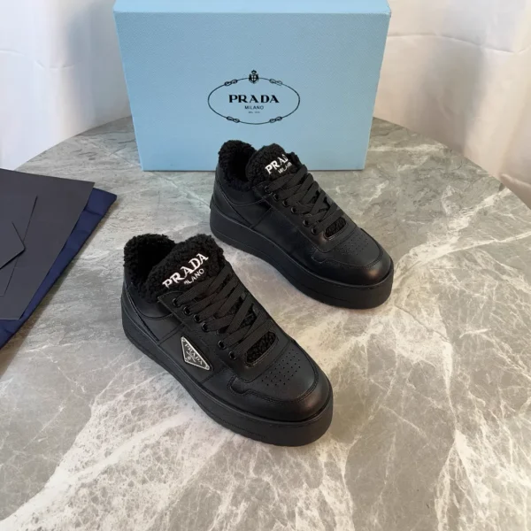 Genuine Leather Wool-Lined Shoes image 1