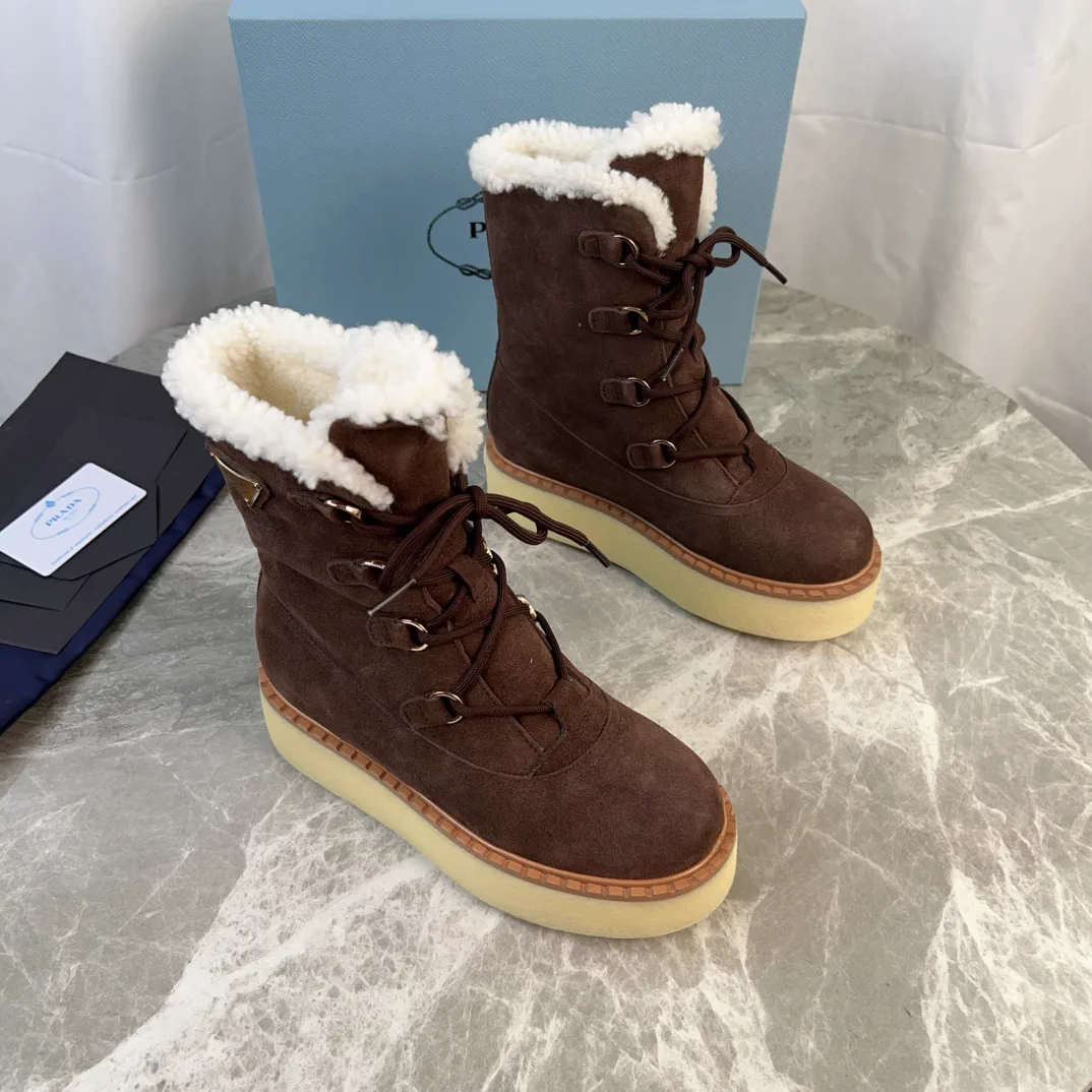 Suede Wool-Lined Shoes image 1