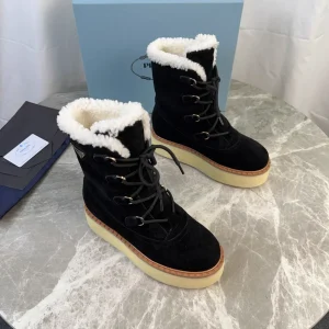Suede Wool-Lined Shoes image 1