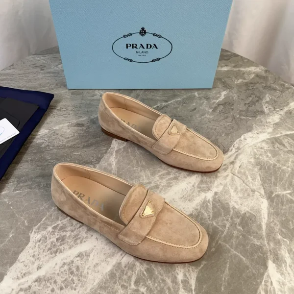 Full-Grain Cowhide and Suede Leather Shoes image 1
