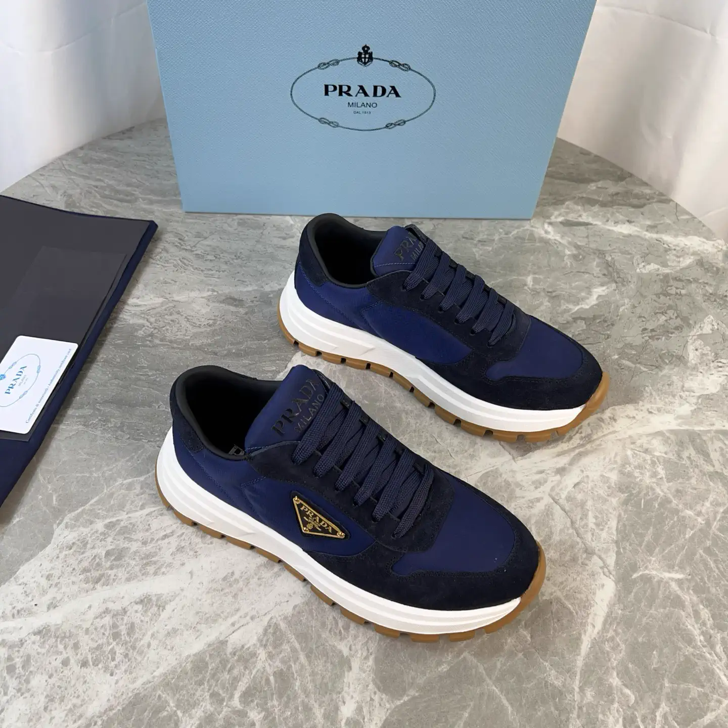 Latest Style Shoes with Triangular Logo image 1