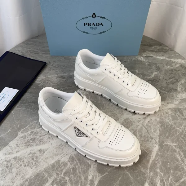 Latest Style Shoes with Triangular Logo image 1